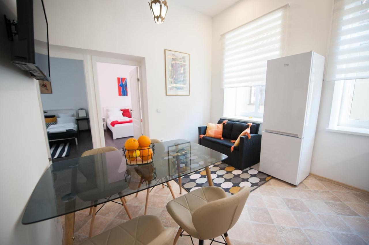 Romantic New 2 Bedroom Vilnius Best Location Bagian luar foto